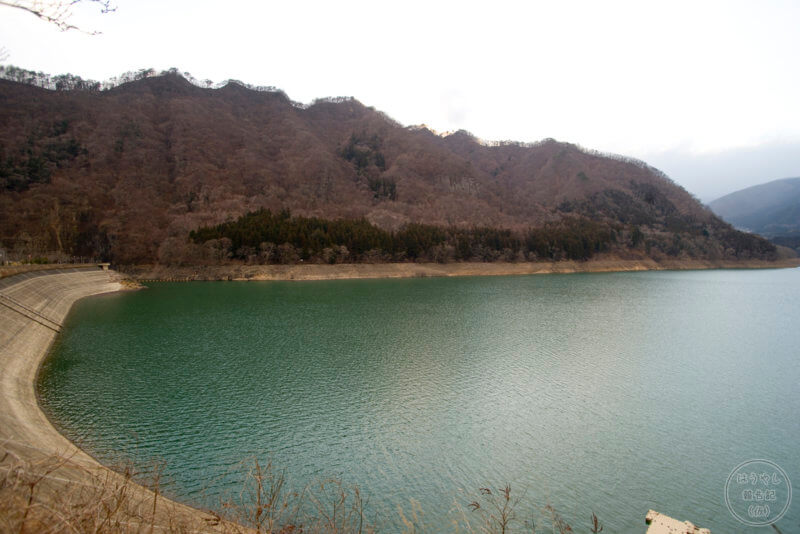 相俣ダム（赤谷湖）の風景